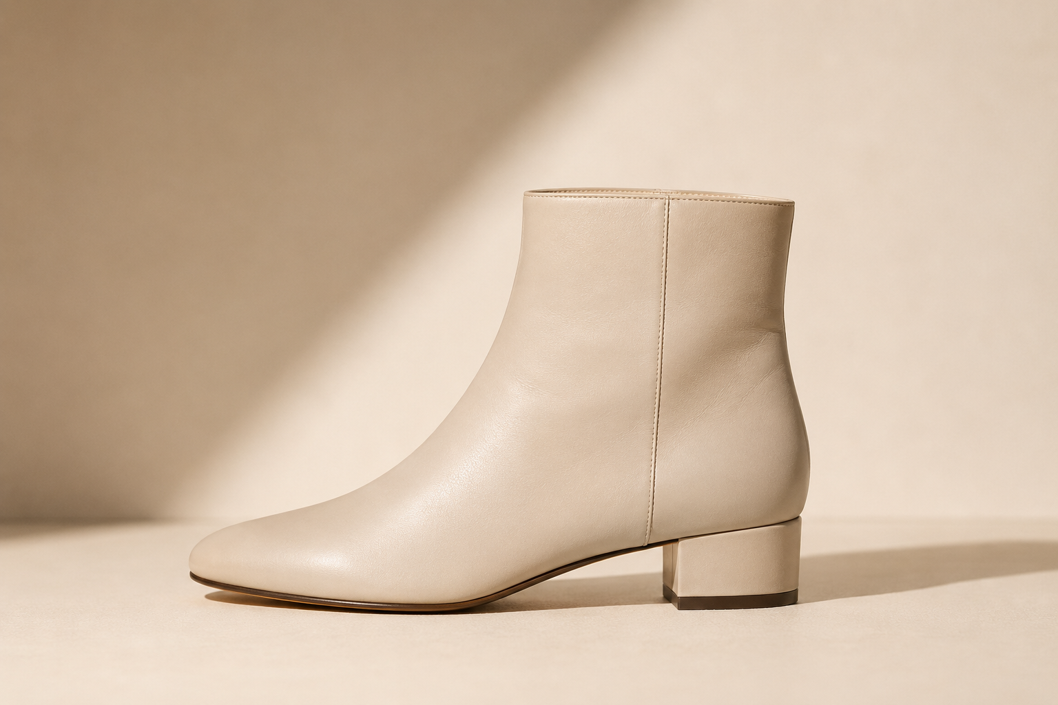 Stone Ankle Boot · Crème